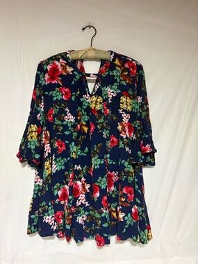 Umgee Navy Floral V-Slit Tunic with Ruffle Sleeves